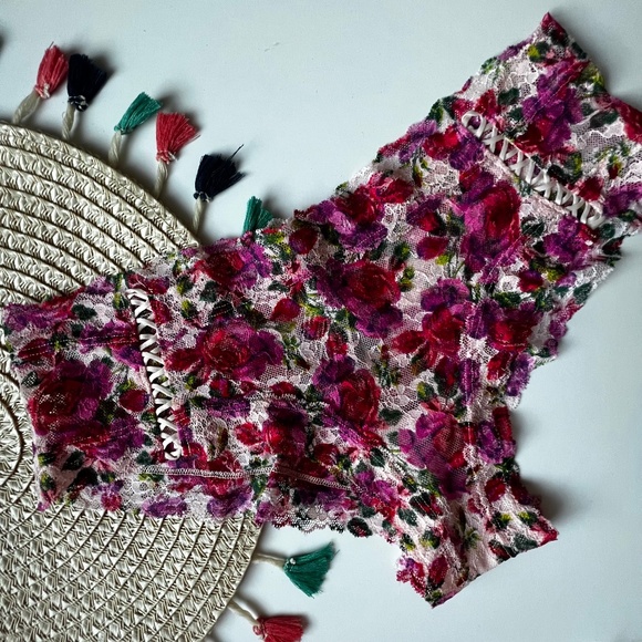 Victoria's Secret The Lacie Cheeky Panty Multi Floral Large NEW - Picture 3 of 3